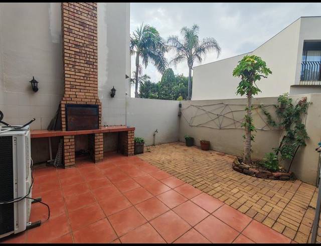 3 BEDROOM DUPLEX FOR SALE IN PIERRE VAN RYNEVELD